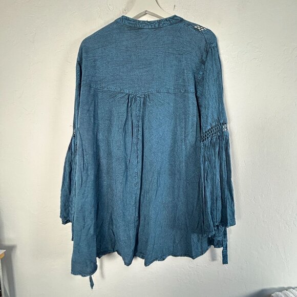 S.R. Fashion Womens Button Down Bell Sleeved Lace Inset Tunic Top XXL Blue New - Picture 2 of 7